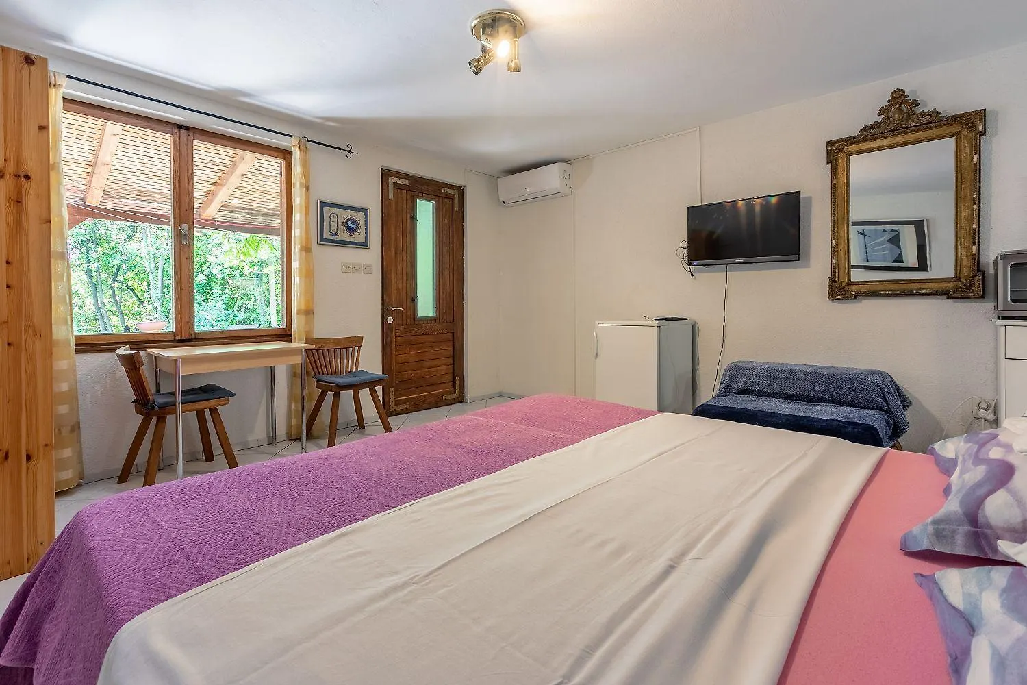 Einzigartiges Apartment Nur 20 Meter Zum Strand Mit Privater Terrasse, Grill - Hundefreundlich Crikvenica