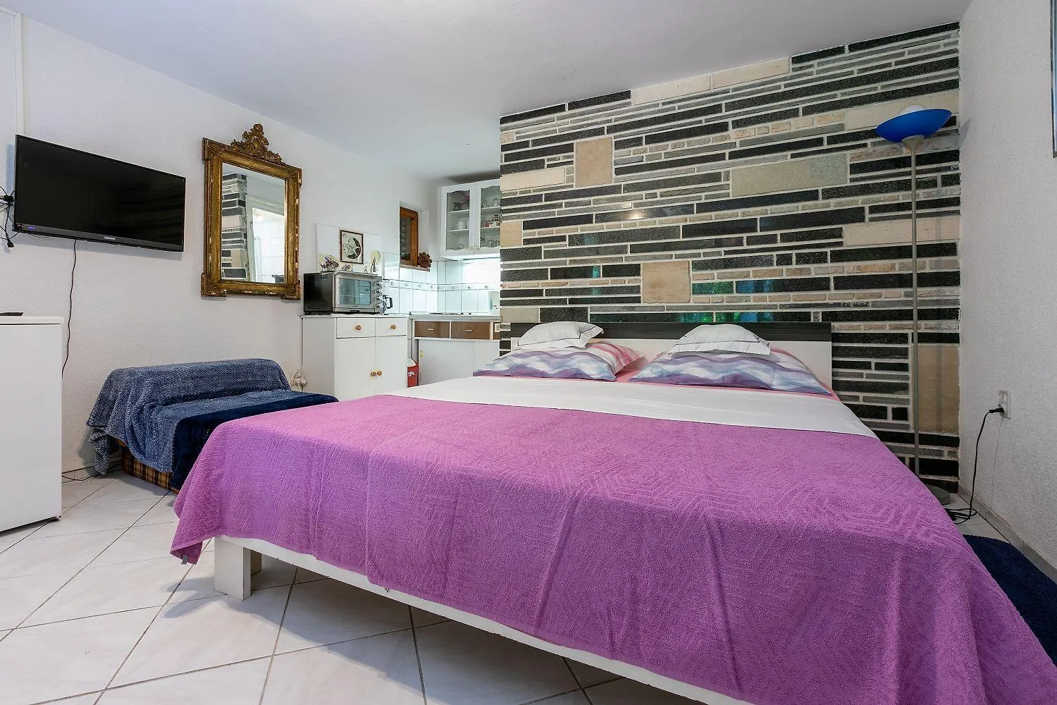 Einzigartiges Apartment Nur 20 Meter Zum Strand Mit Privater Terrasse, Grill - Hundefreundlich Crikvenica 0*,  Croatia