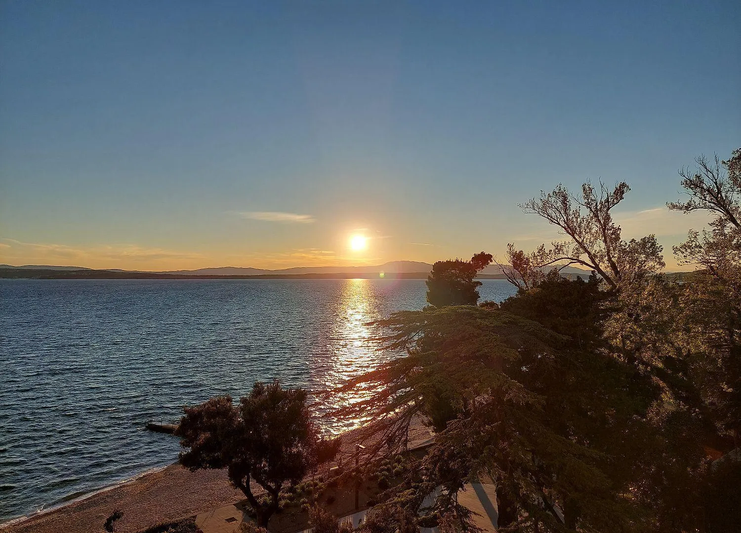 Einzigartiges Apartment Nur 20 Meter Zum Strand Mit Privater Terrasse, Grill - Hundefreundlich Crikvenica