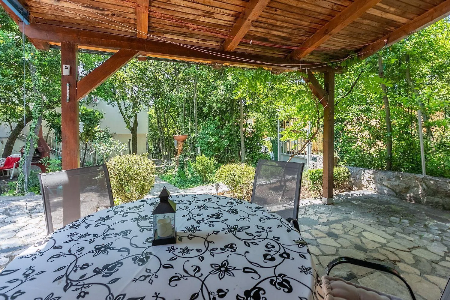 Einzigartiges Apartment Nur 20 Meter Zum Strand Mit Privater Terrasse, Grill - Hundefreundlich Crikvenica